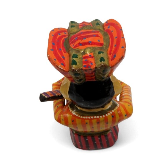 INDIAN MUSICIAN Figurine Sitar Player Wooden Handcrafted India Vintage 6" Tall - Picture 8 of 10